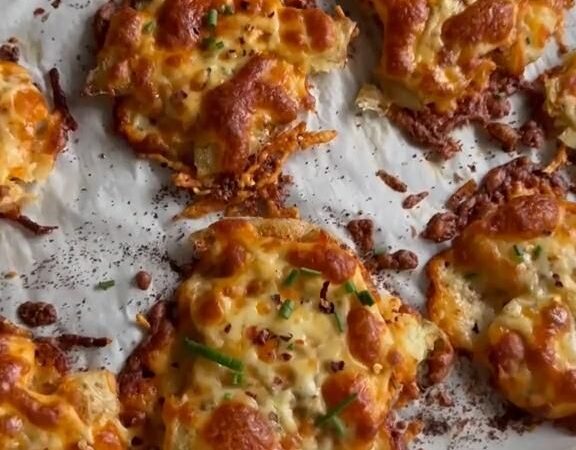 crispy garlic parmesan potato rounds