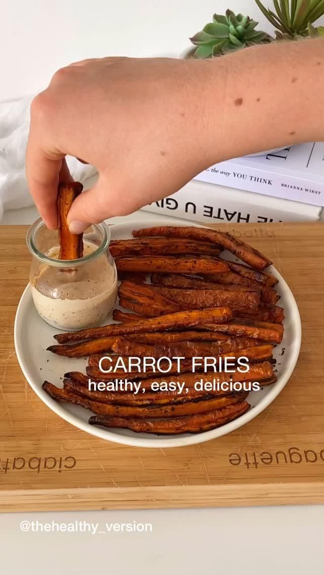 Honey-Glazed Carrot & Chickpea Skillet