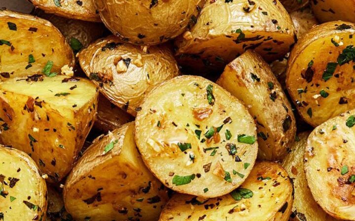 garlic butter potatoes recipe